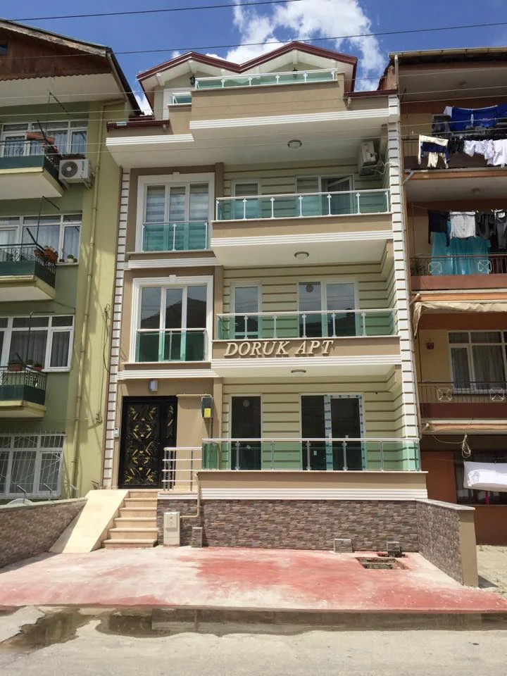 Doruk Apartmanı — Yenişehir Mahallesi, İzmit, Kocaeli