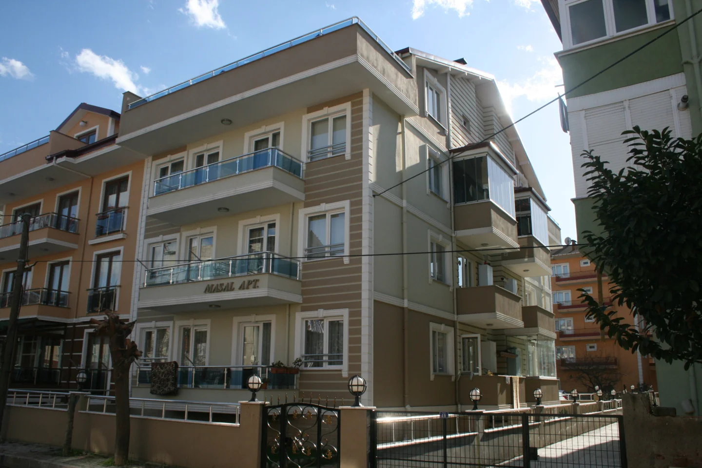 Masal Apartmanı — Yenişehir Mahallesi, İzmit, Kocaeli