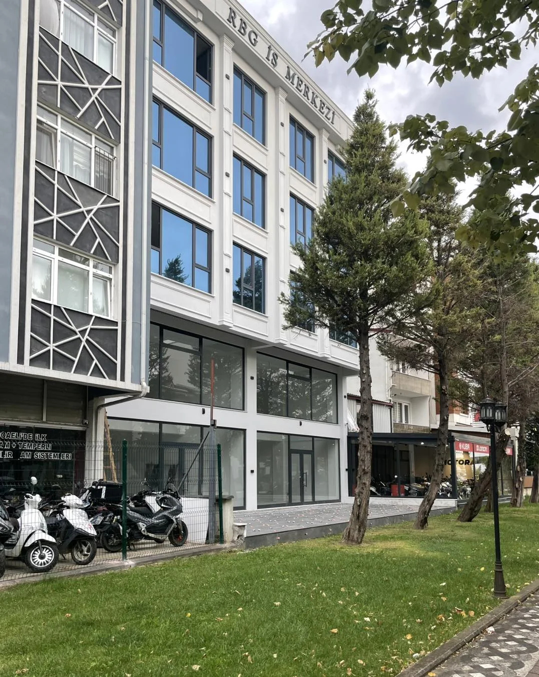 RBG İş Merkezi — Mehmet Ali Paşa Mahallesi, İzmit, Kocaeli